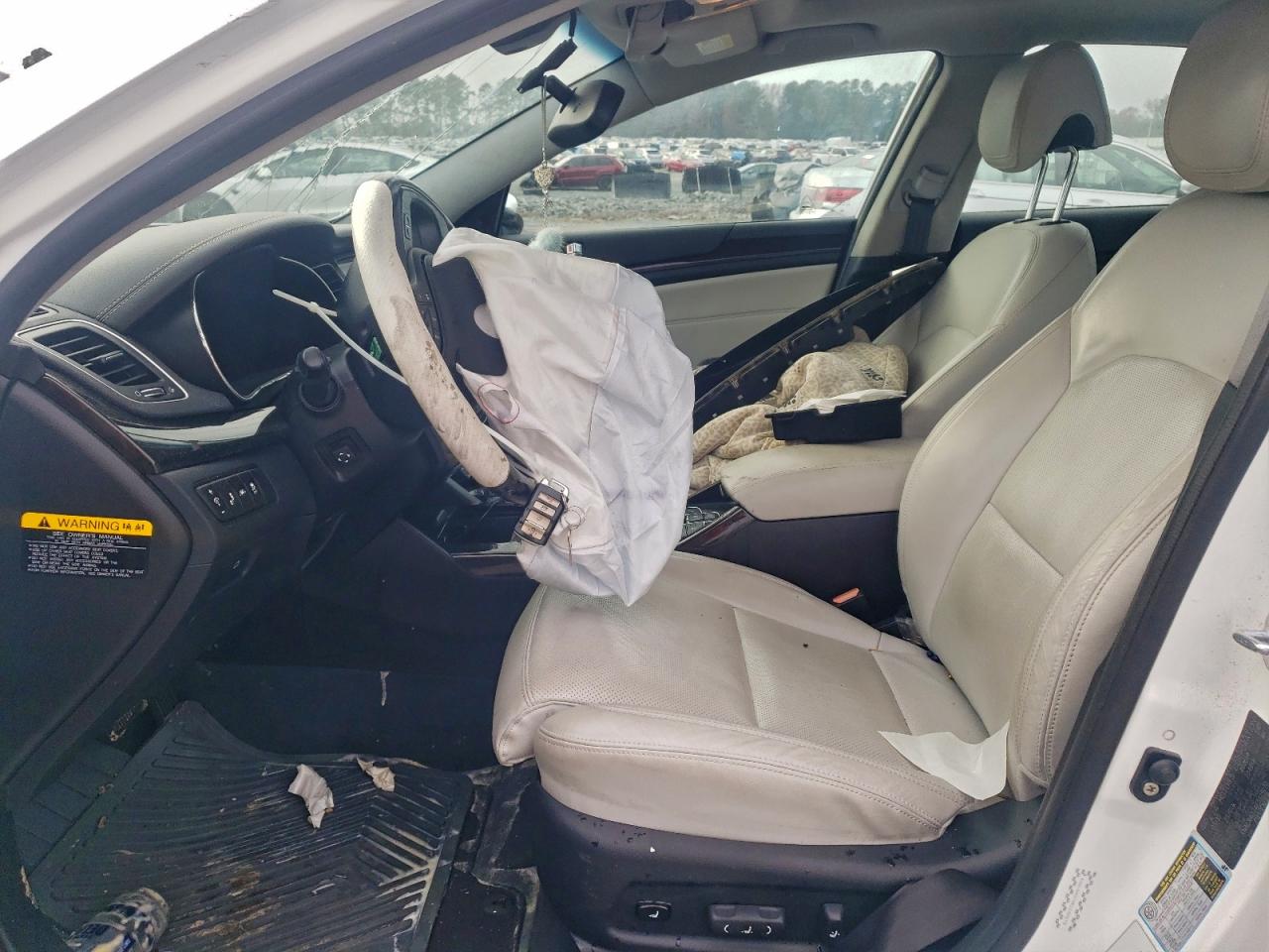 2014 Kia Cadenza Premium VIN: KNALN4D74E5129170 Lot: 93407415