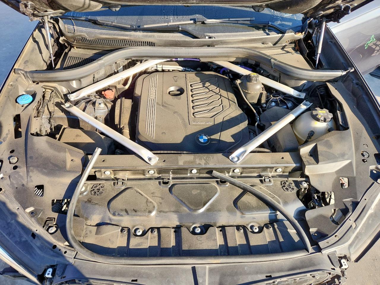 2022 BMW X6 xDrive40I VIN: 5UXCY6C01N9N32024 Lot: 92258215