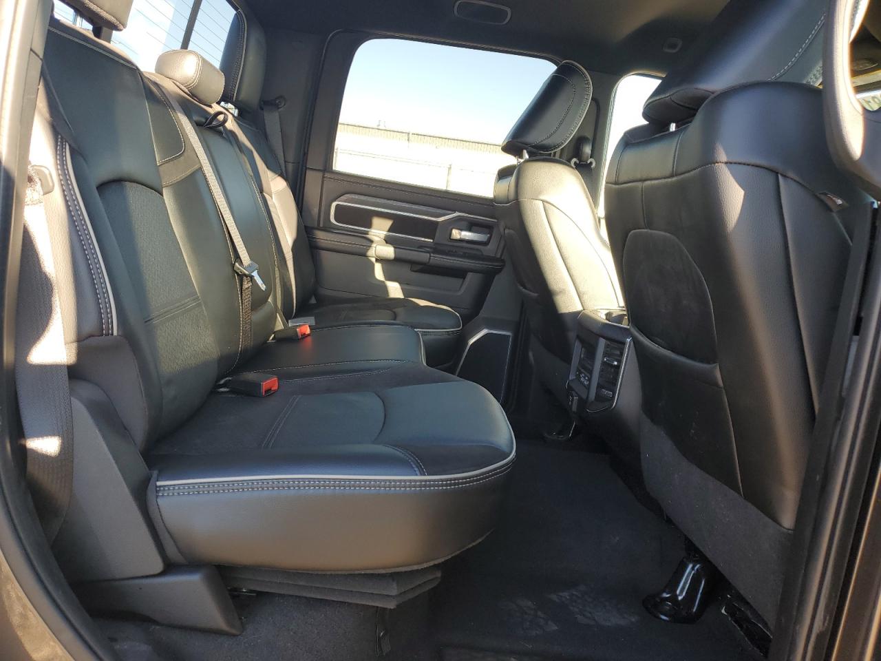 2024 Ram 3500 Laramie VIN: 3C63R3JL8RG260286 Lot: 93538155