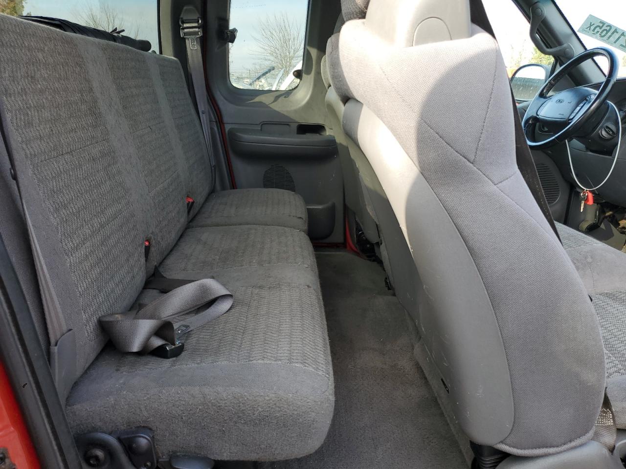 2002 Ford F150 VIN: 1FTRX17L42NA37017 Lot: 92721165