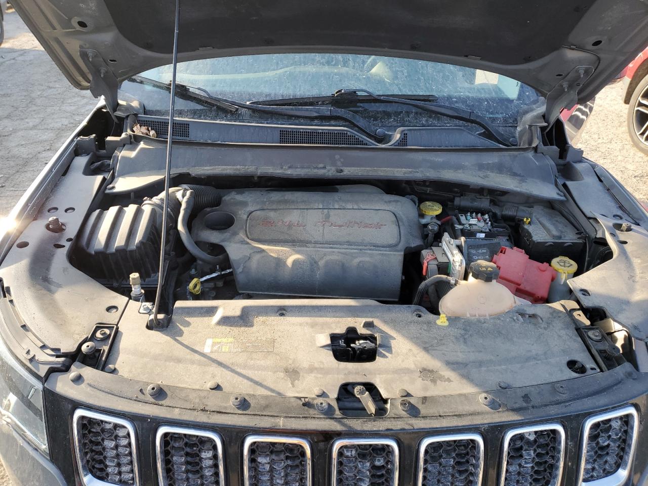 2019 Jeep Compass Limited VIN: 3C4NJDCB0KT672542 Lot: 92082005