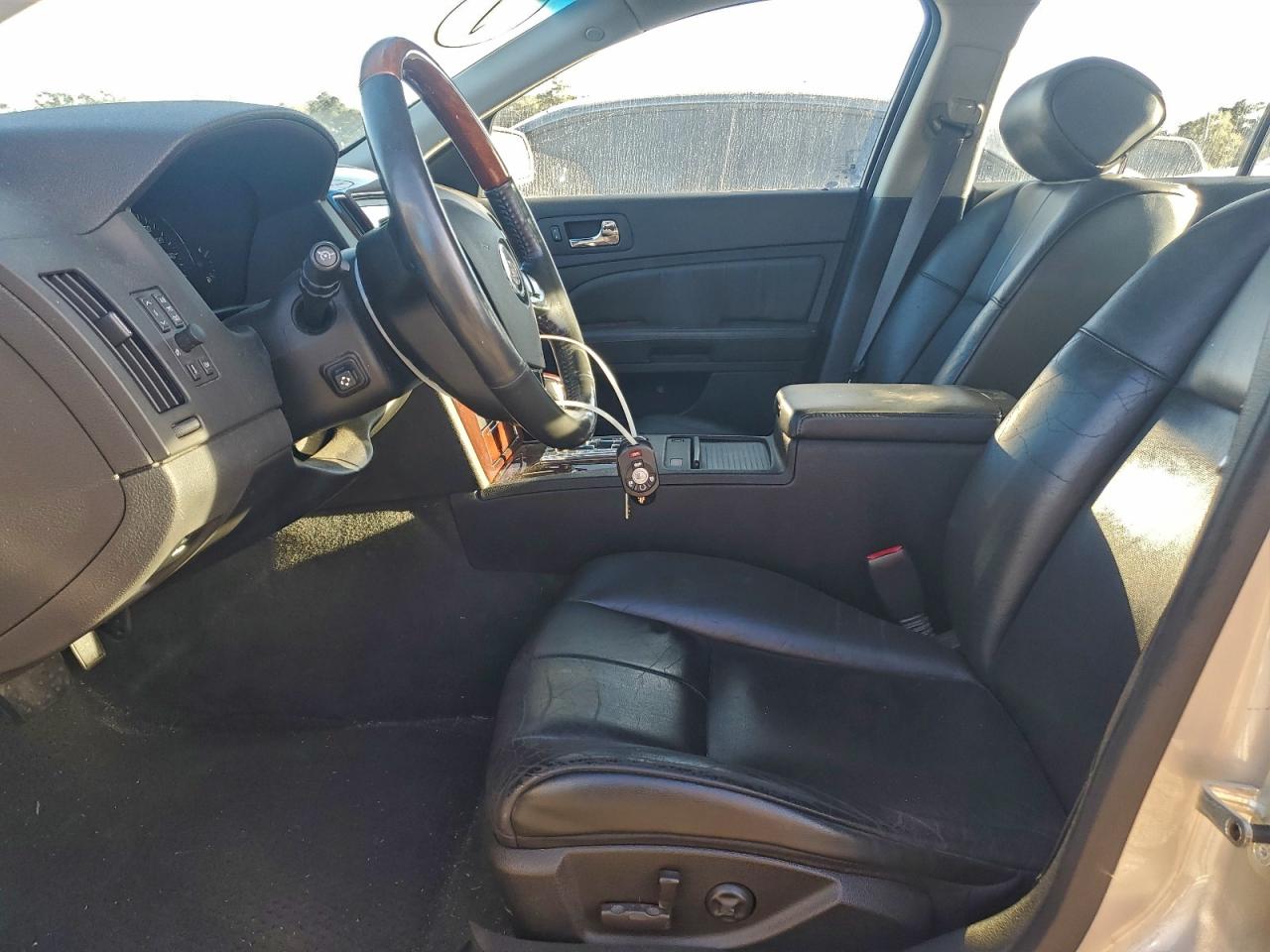 1G6DW677450213372 2005 Cadillac Sts