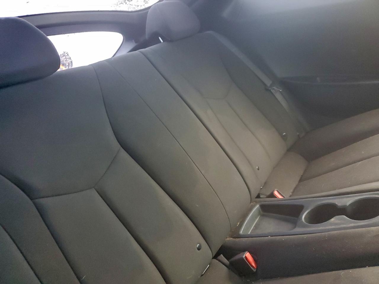 2017 Hyundai Veloster VIN: KMHTC6AD5HU322657 Lot: 94101415