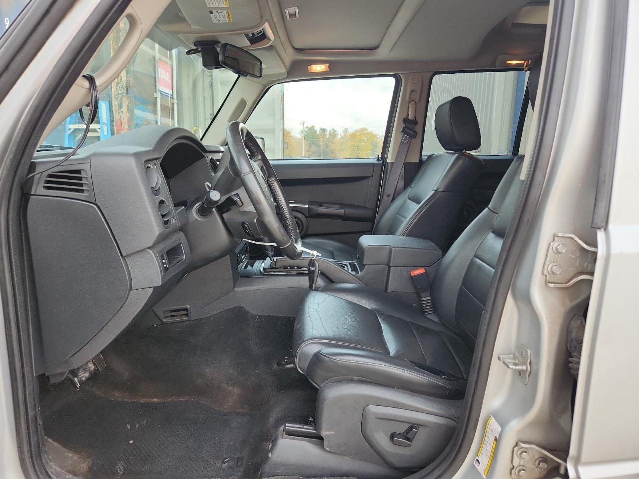 2008 Jeep Commander Sport VIN: 1J8HG48K58C175794 Lot: 91033115