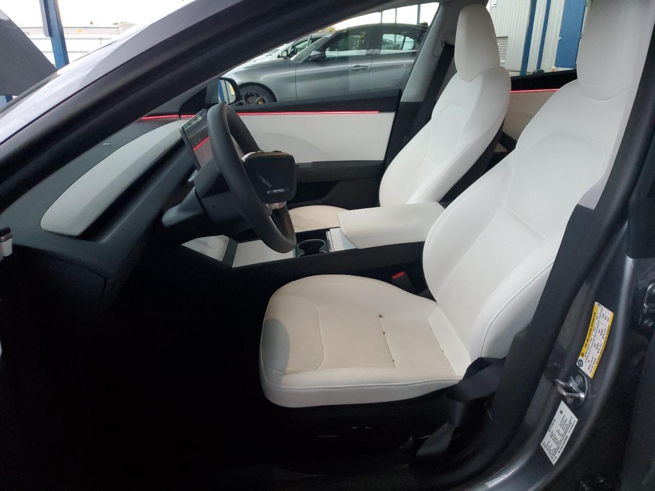 2025 Tesla Model 3 VIN: 5YJ3E1EAXSF993954 Lot: 92724005