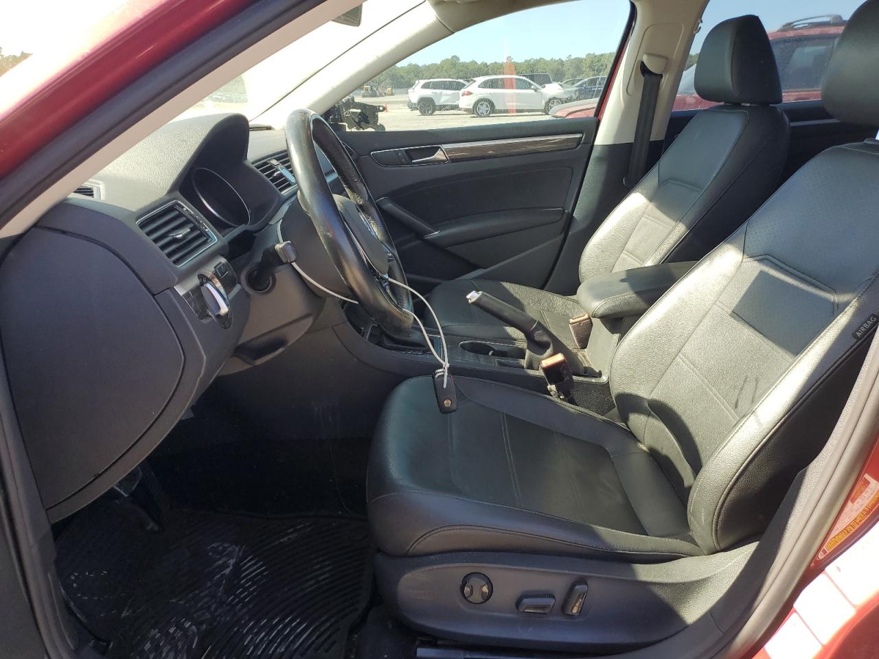 2017 Volkswagen Passat Se VIN: 1VWBT7A3XHC071179 Lot: 92870005