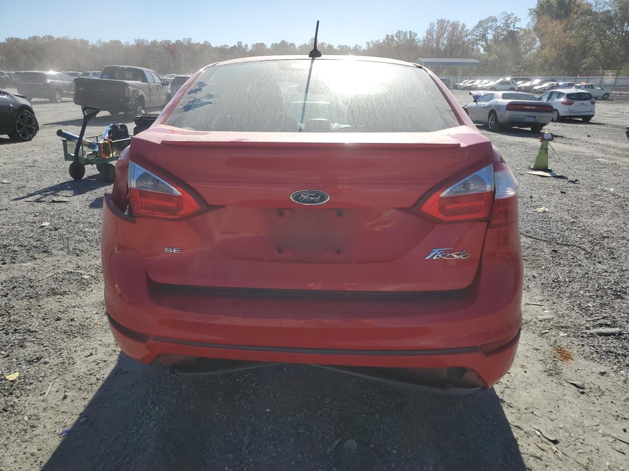 2015 Ford Fiesta Se VIN: 3FADP4BJ0FM208742 Lot: 90979155