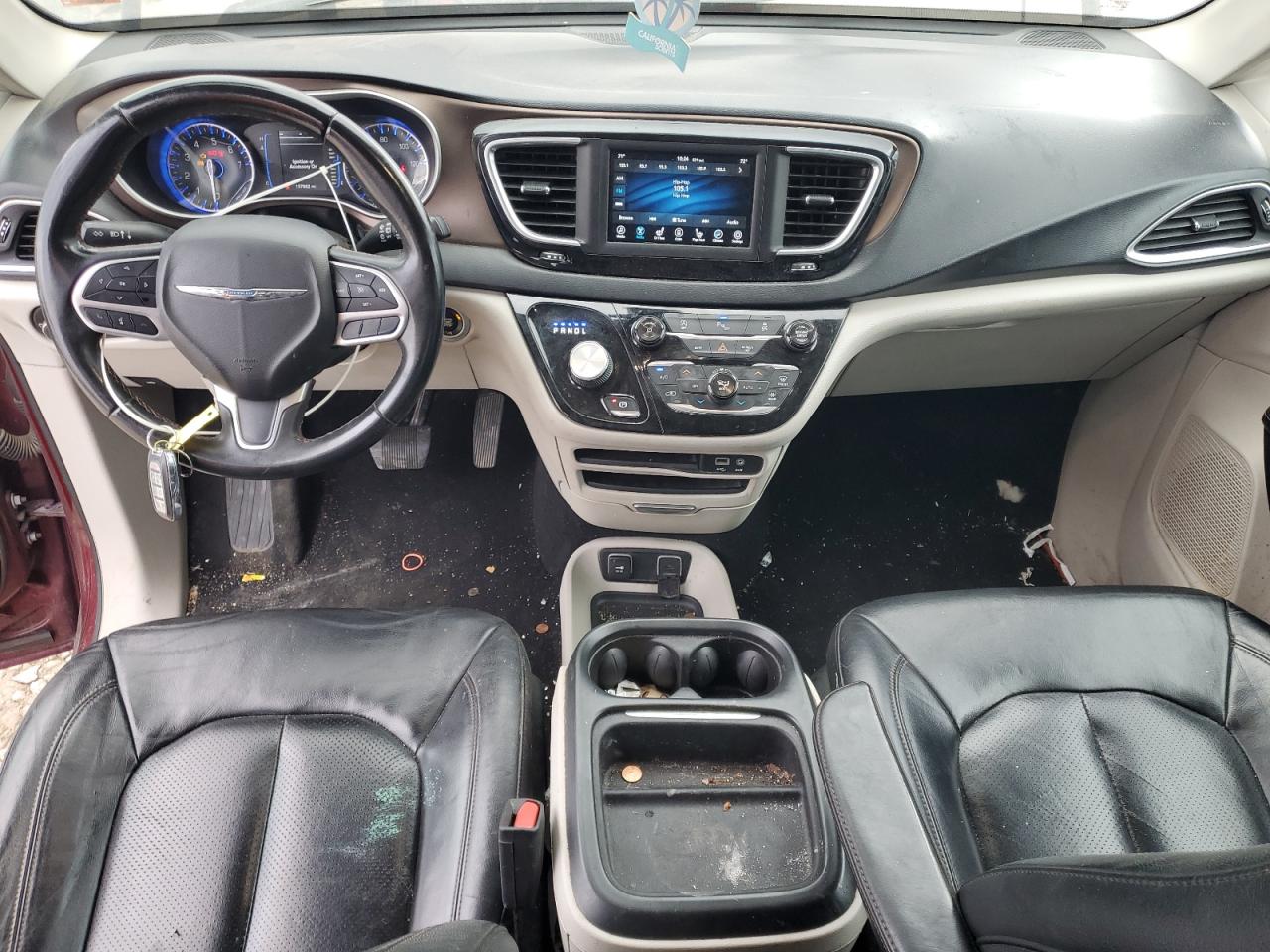 2018 Chrysler Pacifica Touring L VIN: 2C4RC1BG3JR110627 Lot: 92034135