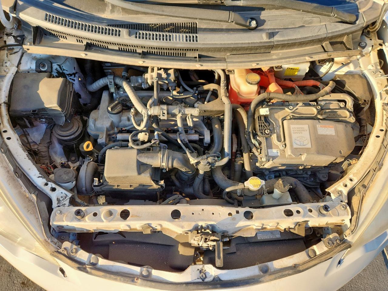 2013 Toyota Prius C VIN: JTDKDTB38D1057374 Lot: 93111585