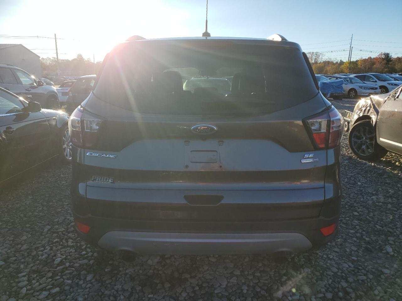 2017 Ford Escape Se VIN: 1FMCU9GDXHUE81647 Lot: 91661185