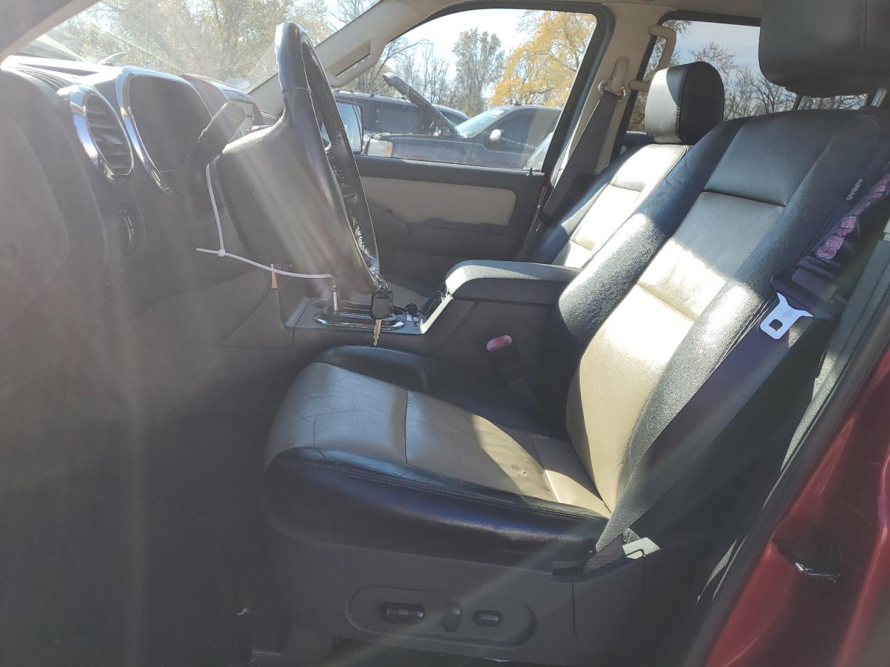 2008 Ford Explorer Eddie Bauer VIN: 1FMEU64E88UA91537 Lot: 92287075