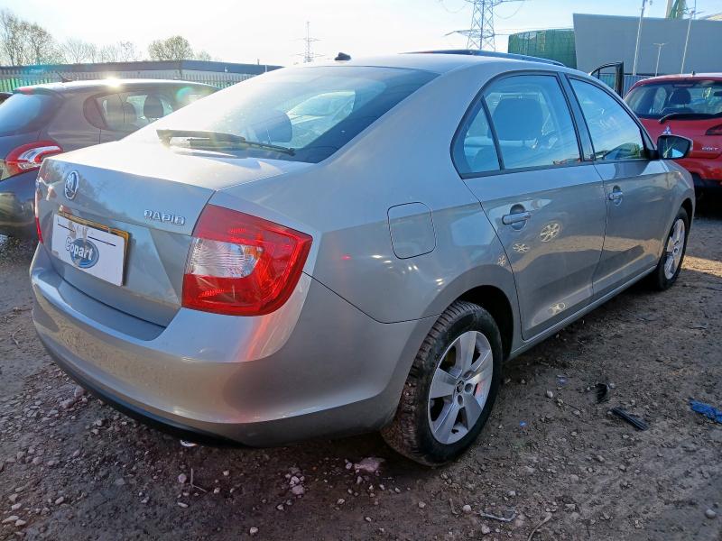 2018 SKODA RAPID SE TSI 
