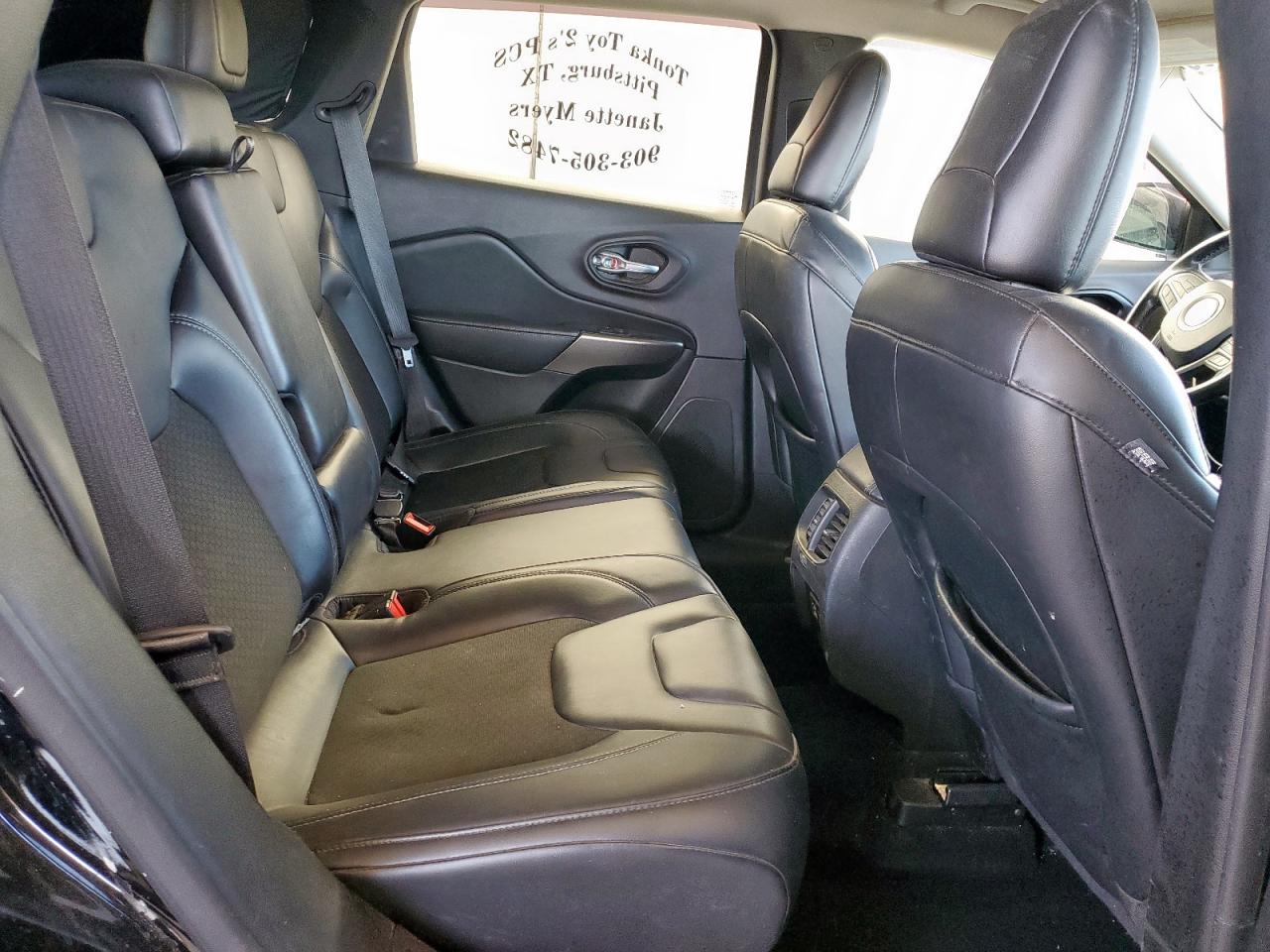 2021 Jeep Cherokee Latitude Plus VIN: 1C4PJMLB3MD105663 Lot: 92101365