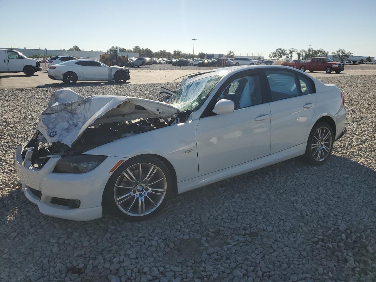 WBAPK5C52BA655218 BMW 3 SERIES Photo 1