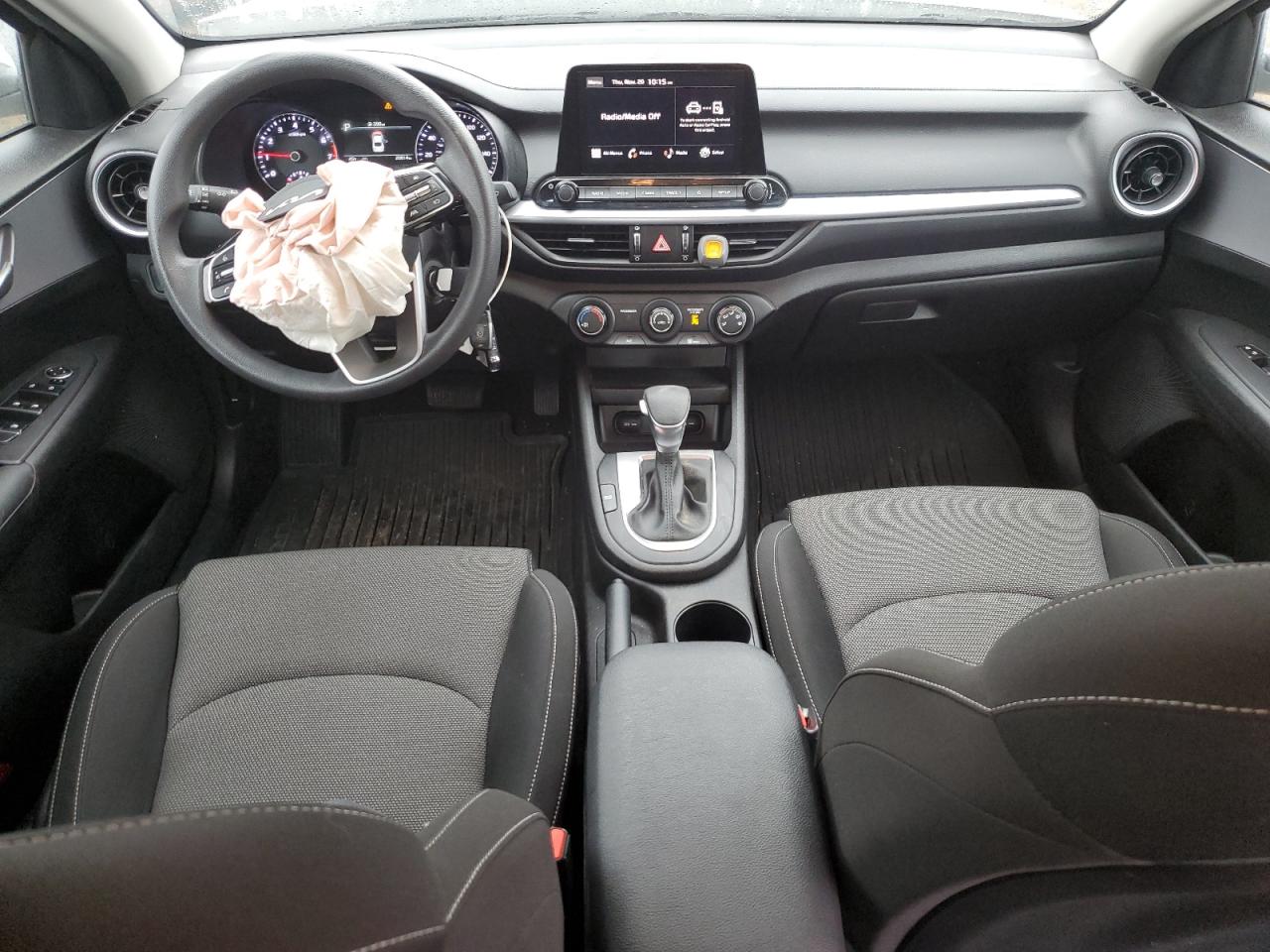 2023 Kia Forte Lx VIN: 3KPF24AD9PE637032 Lot: 92751895