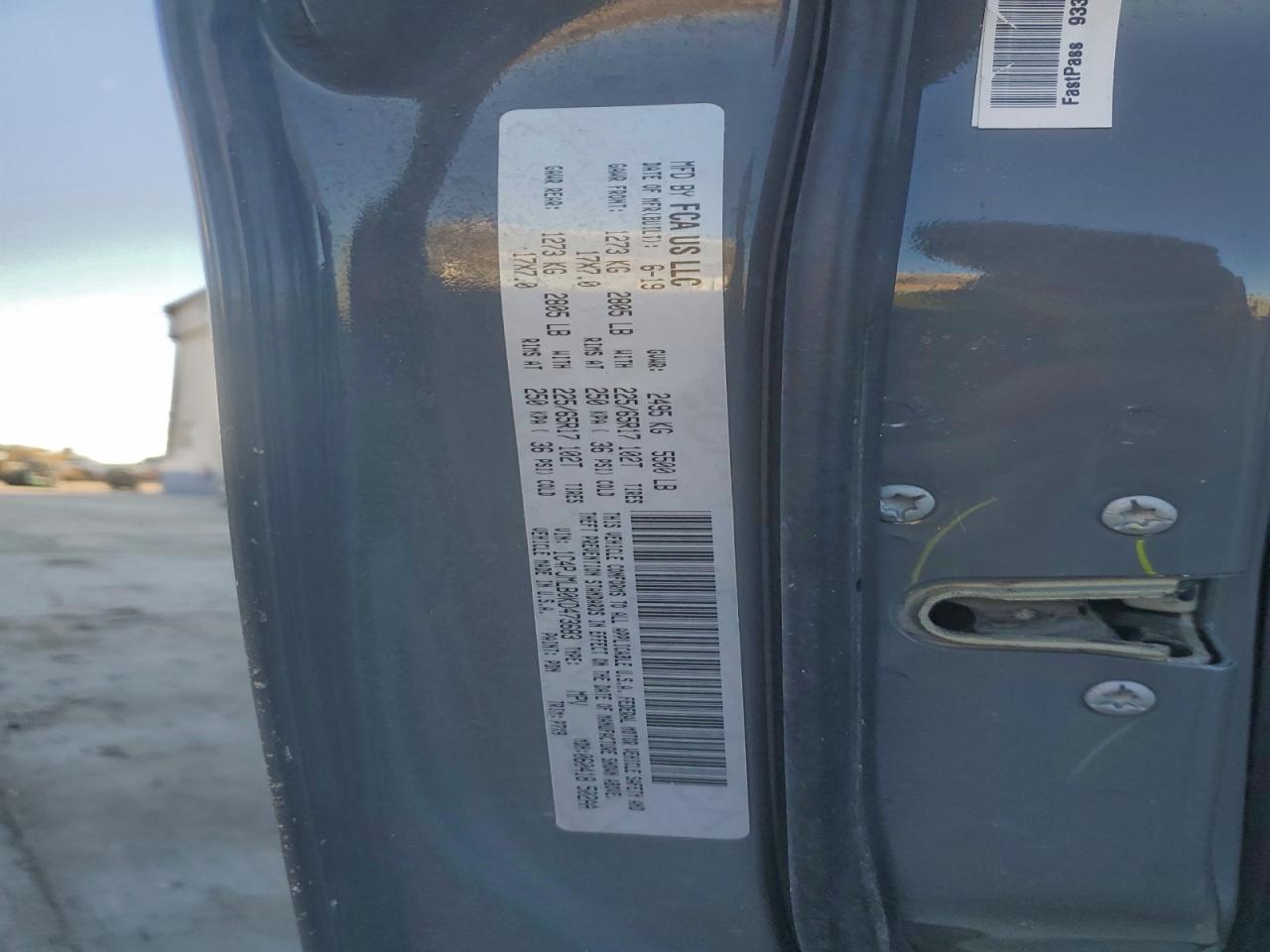 2019 Jeep Cherokee Latitude Plus VIN: 1C4PJMLB0KD473683 Lot: 94537775