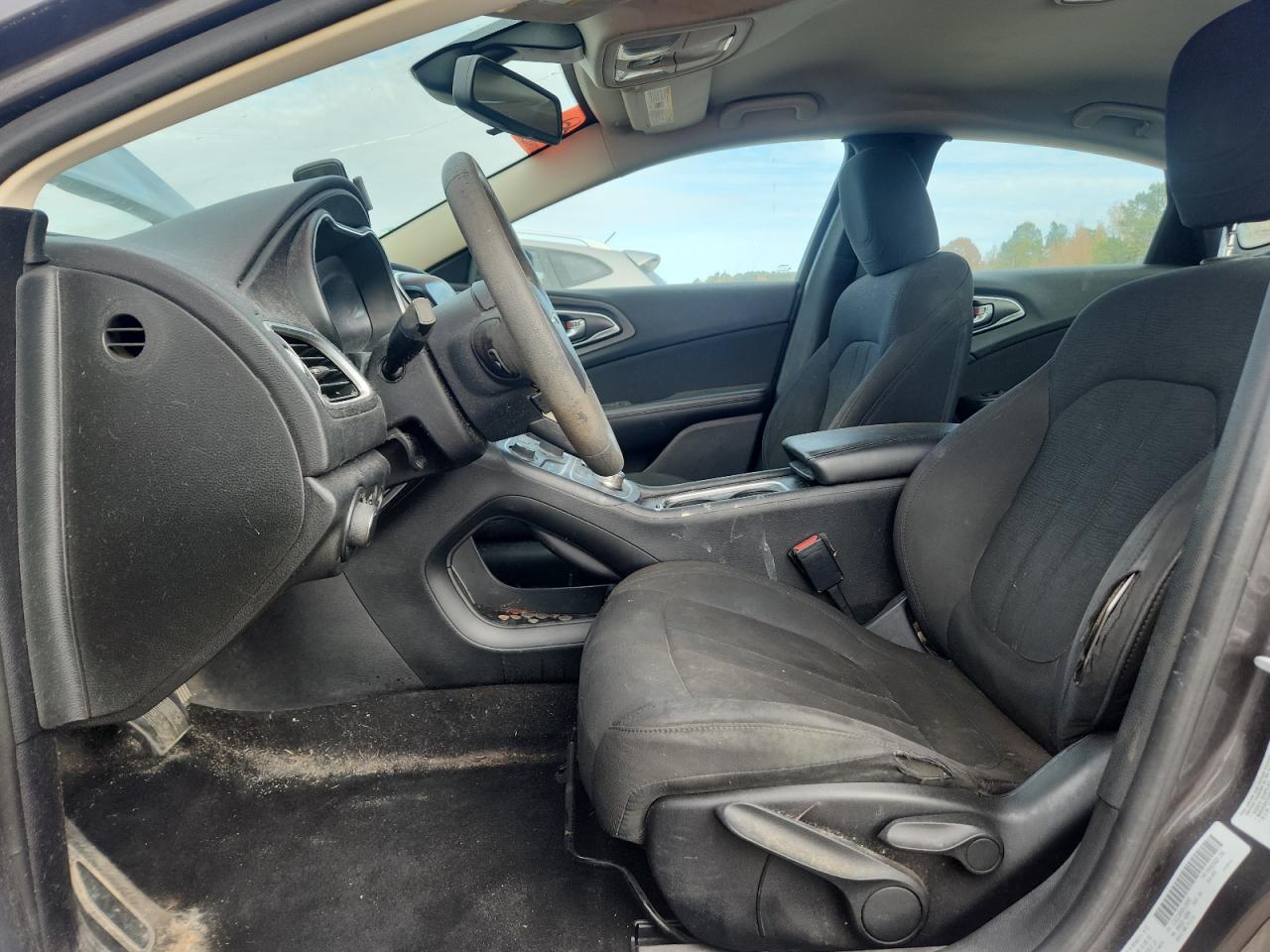 2016 Chrysler 200 Limited VIN: 1C3CCCABXGN120203 Lot: 92925595