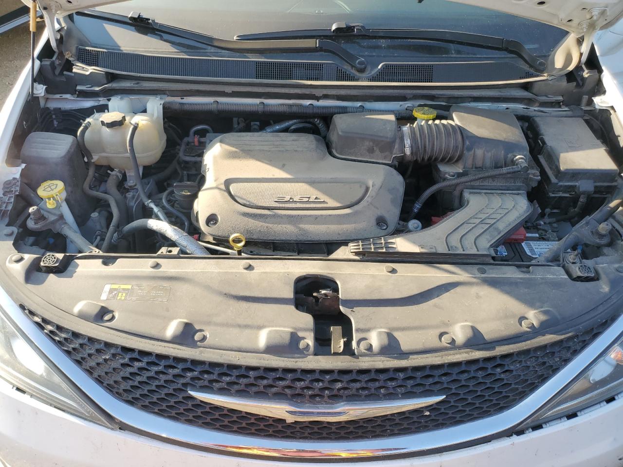 2018 Chrysler Pacifica Touring Plus VIN: 2C4RC1FG7JR277941 Lot: 91193445