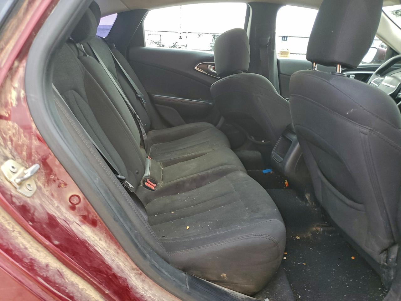 2015 Chrysler 200 Limited VIN: 1C3CCCAB0FN751413 Lot: 94153275