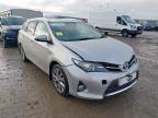 2015 TOYOTA AURIS 1.8 VVTI HYBRID EXCEL 5DR CVT AUTO [NAV] for sale at Copart CORBY