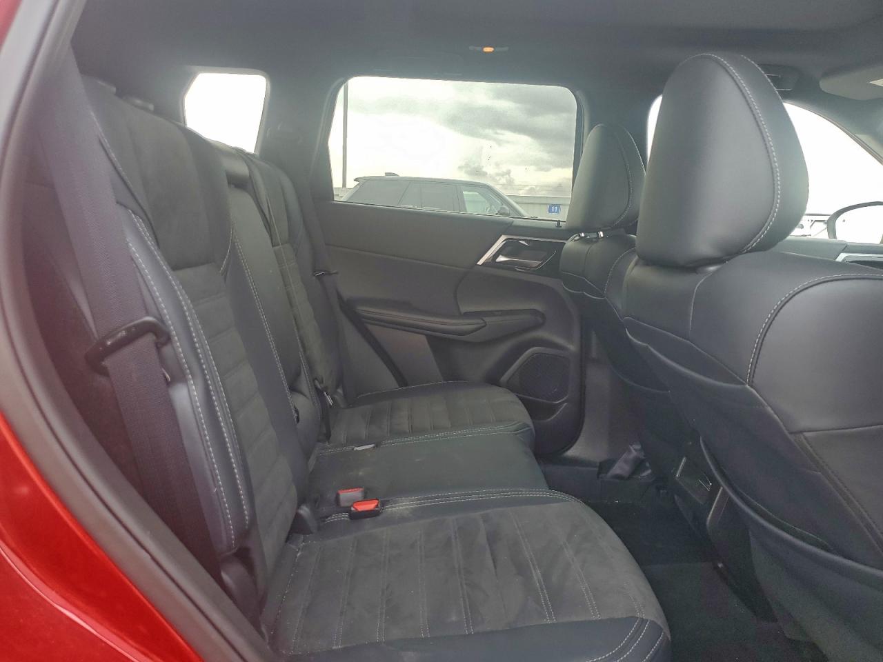 2024 Mitsubishi Outlander Se VIN: JA4J4VA83RZ086367 Lot: 93678835