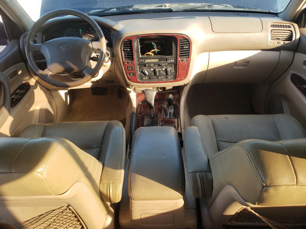 2000 Toyota Land Cruiser VIN: JT3HT05J7Y0108417 Lot: 92209165