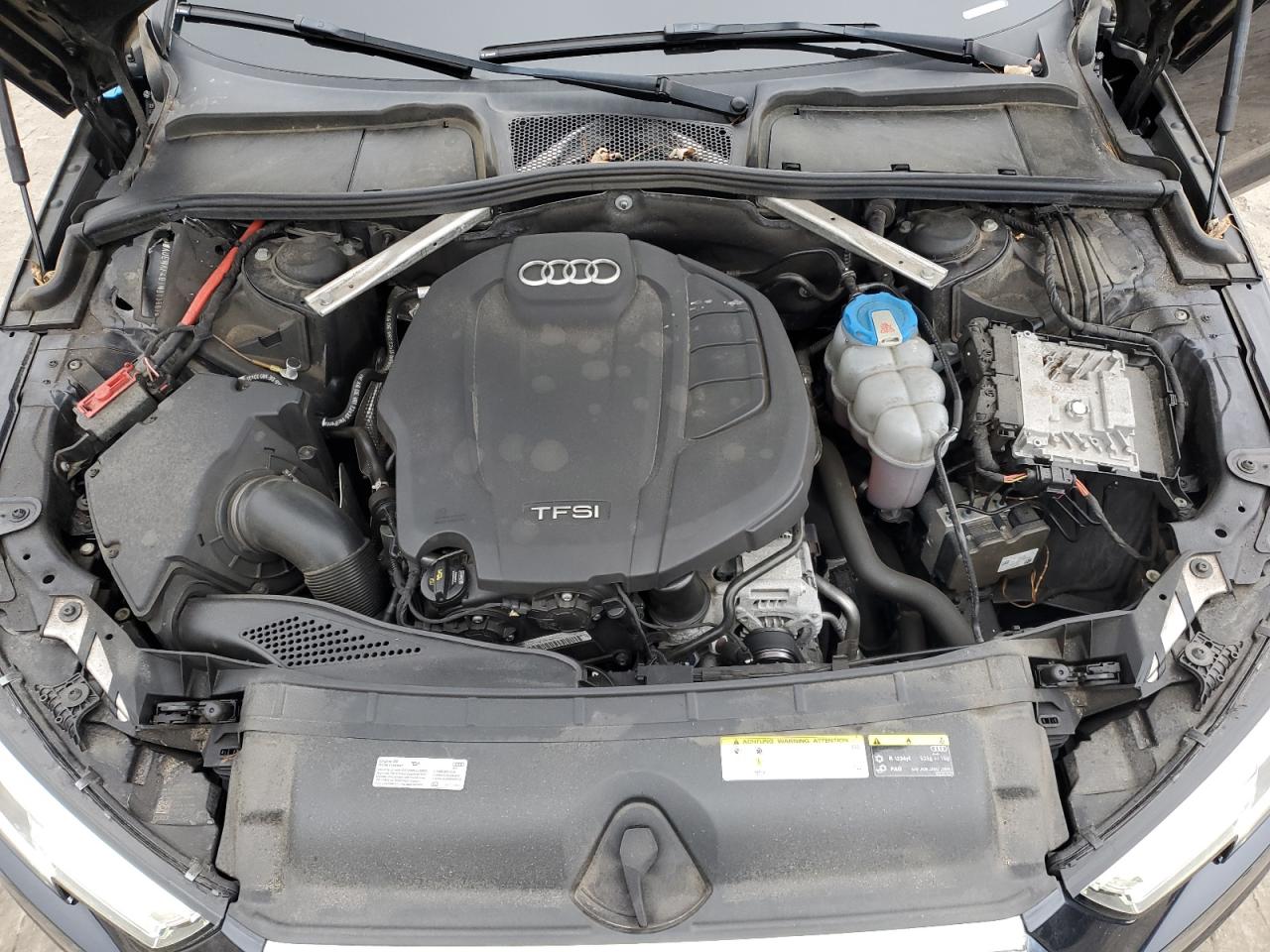 2018 Audi A4 Premium Plus VIN: WAUENAF40JN013887 Lot: 91862265