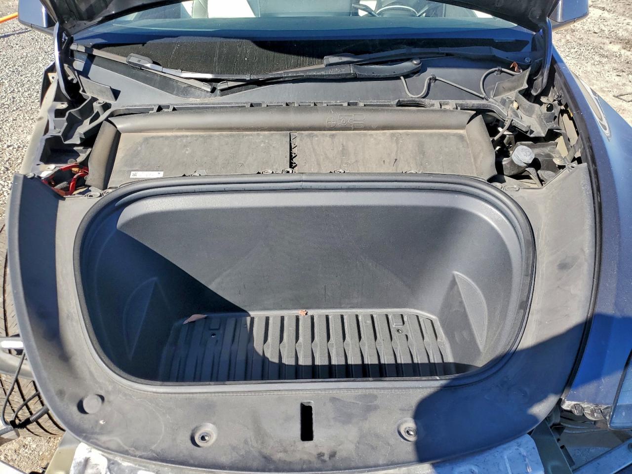 2023 Tesla Model Y VIN: 7SAYGDEE1PF754422 Lot: 94472245