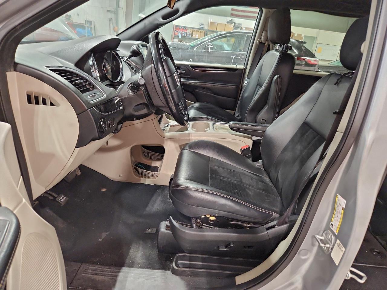 2018 Dodge Grand Caravan Sxt VIN: 2C4RDGCG2JR299978 Lot: 93859725