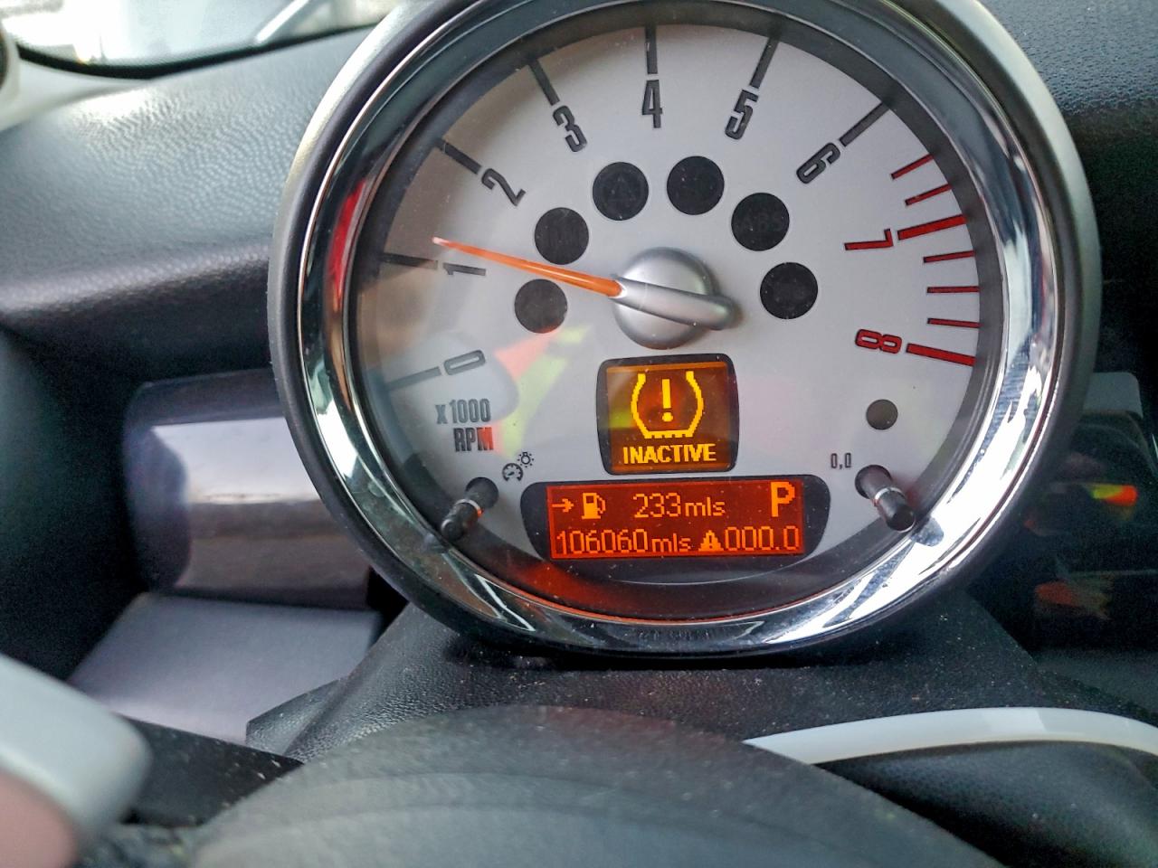 2008 Mini Cooper S VIN: WMWMF735X8TV37207 Lot: 93786745