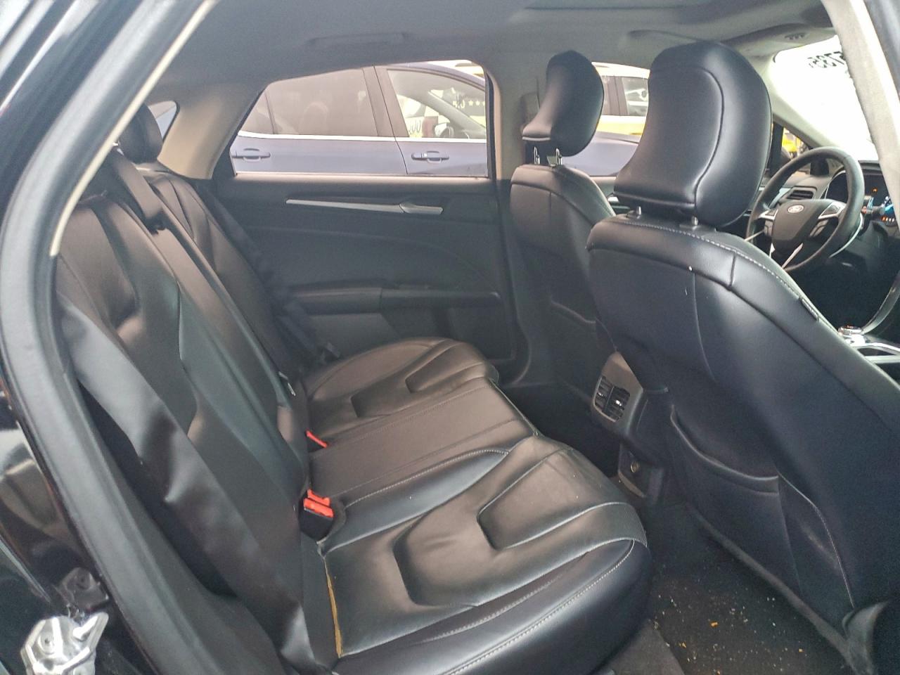 2019 Ford Fusion Titanium VIN: 3FA6P0D92KR105873 Lot: 93255735