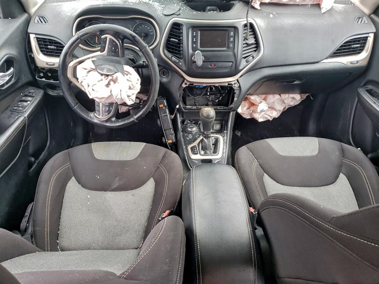 2016 Jeep Cherokee Sport VIN: 1C4PJMAB5GW292285 Lot: 93708105