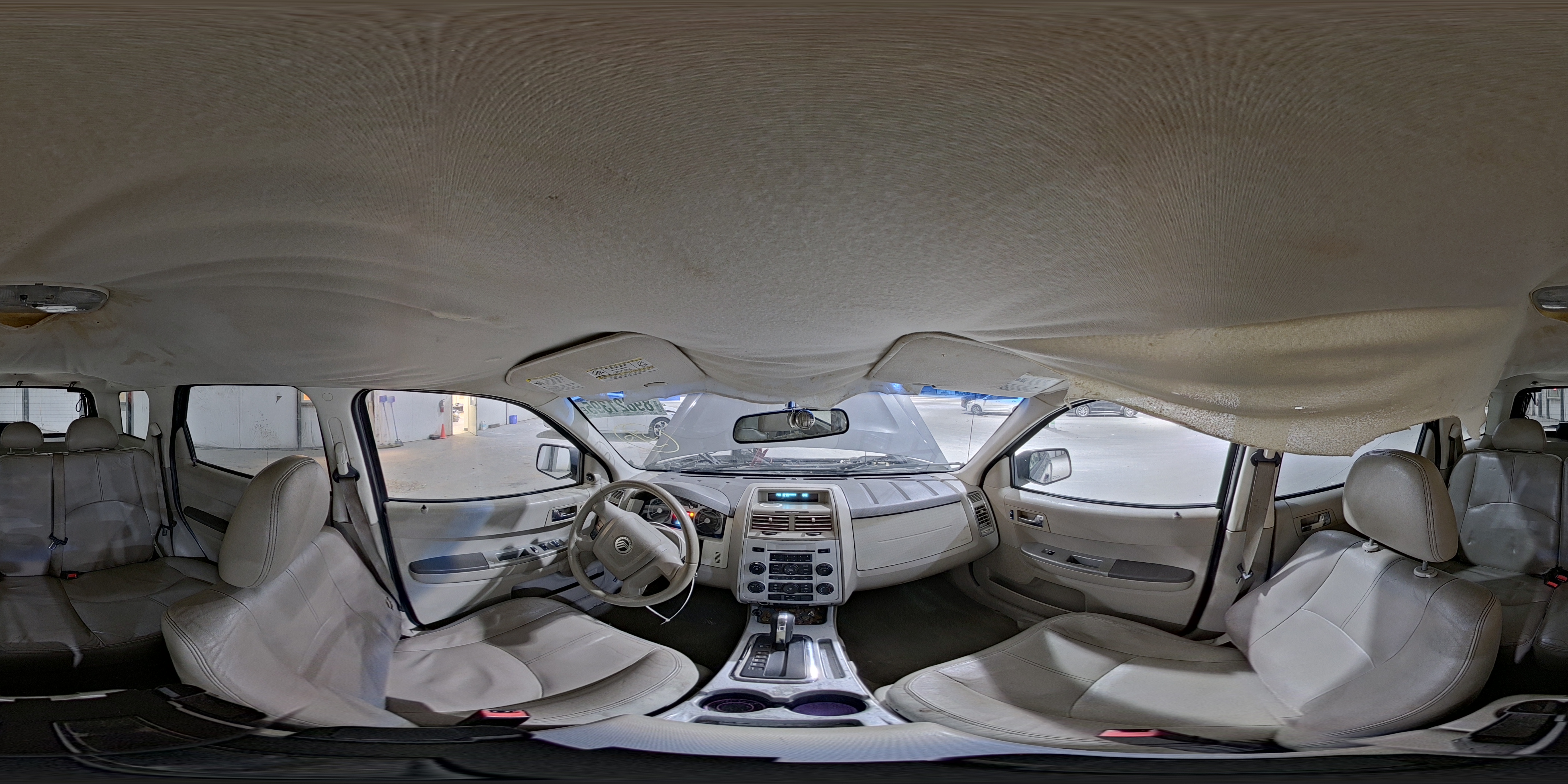 2008 Mercury Mariner VIN: 4M2CU91168KJ11319 Lot: 89821395