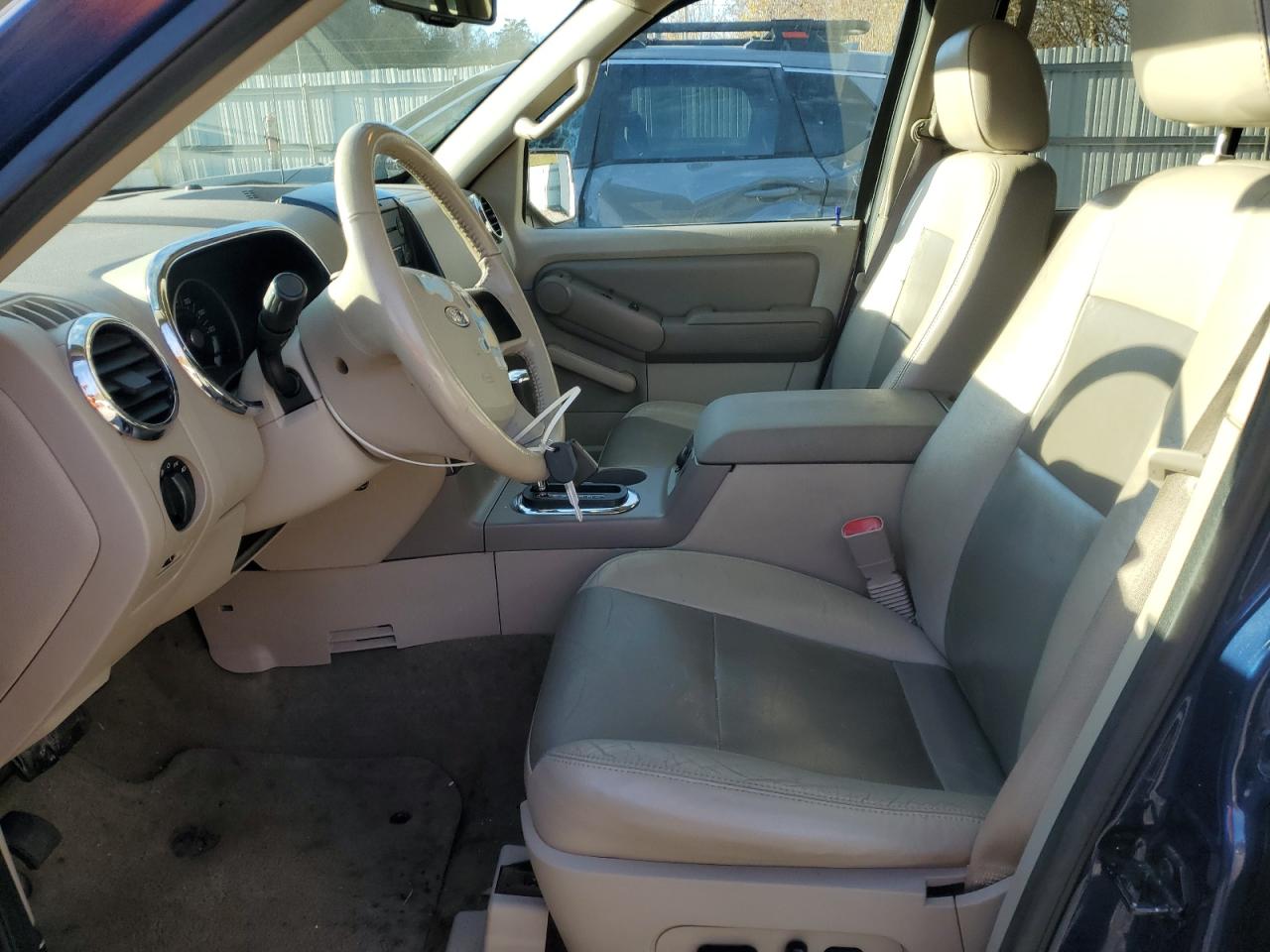 2007 Ford Explorer Xlt VIN: 1FMEU63EX7UB61457 Lot: 91166925