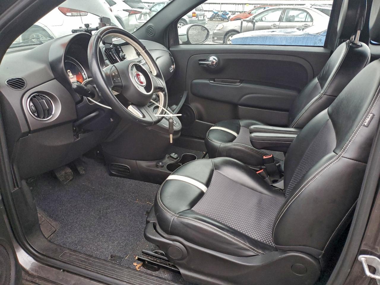 2017 Fiat 500 Electric VIN: 3C3CFFGE4HT611541 Lot: 94768245