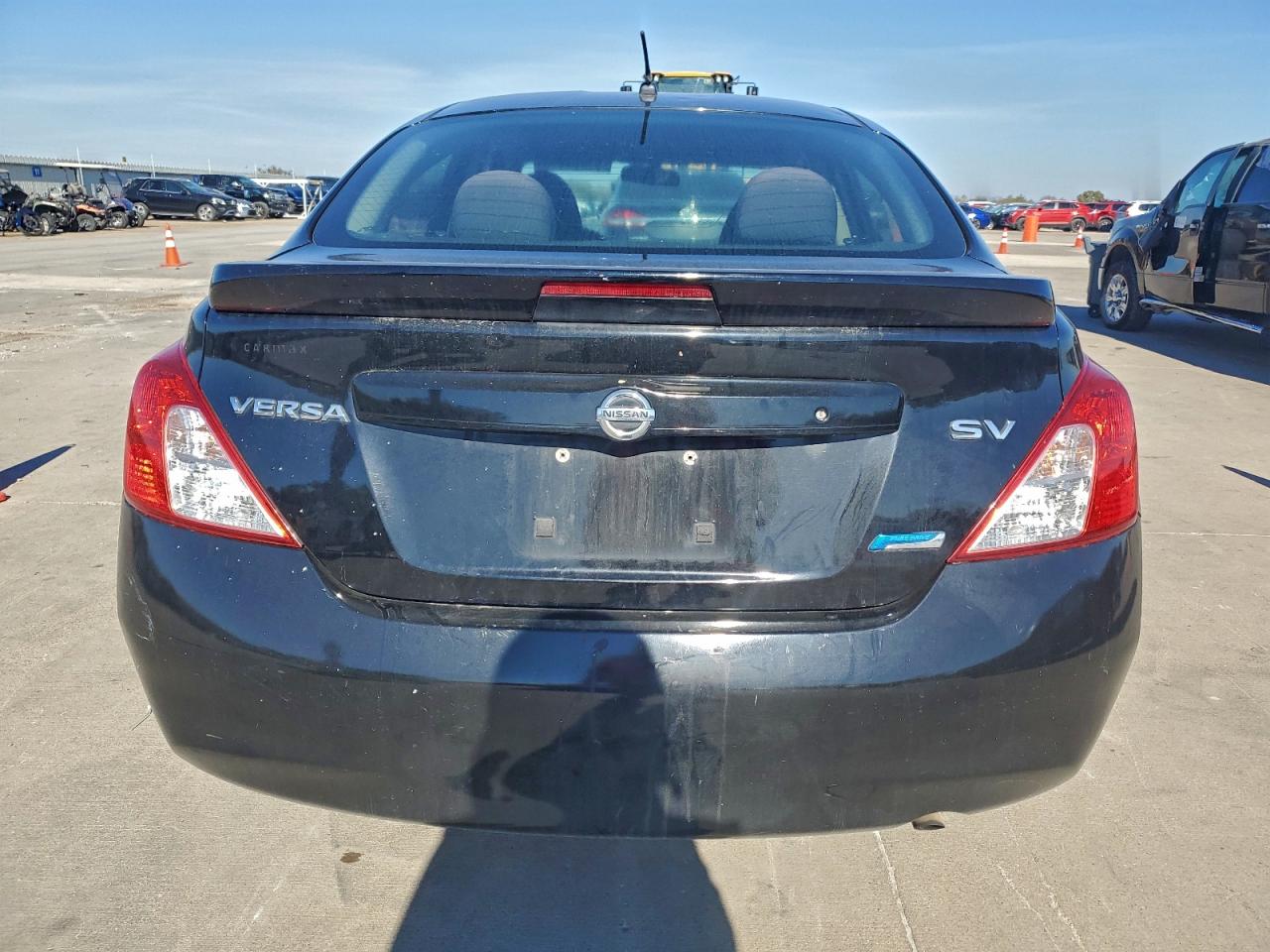 2014 Nissan Versa S VIN: 3N1CN7AP0EL800233 Lot: 91499915