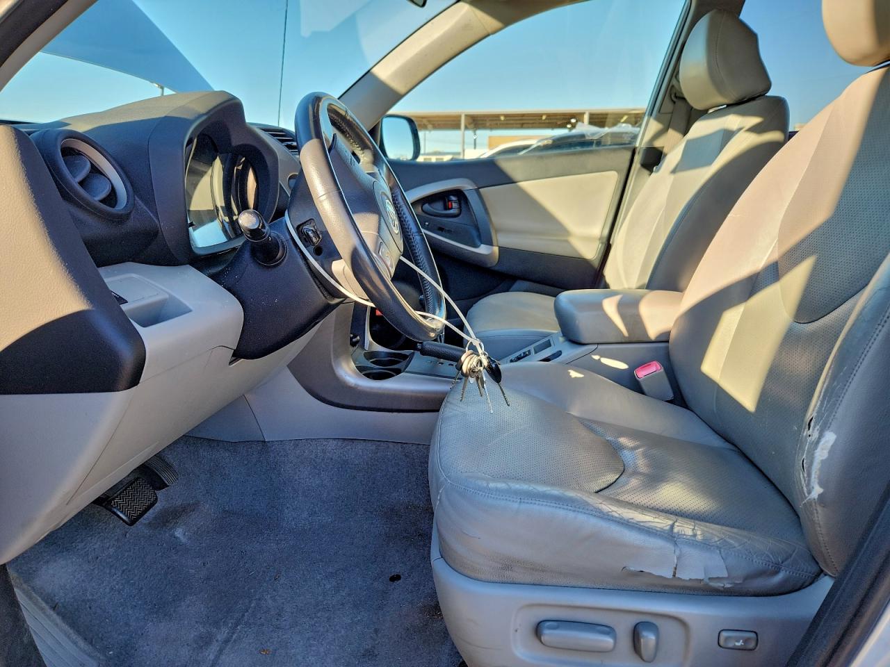 2007 Toyota Rav4 Limited VIN: JTMBK31V175029471 Lot: 93508185