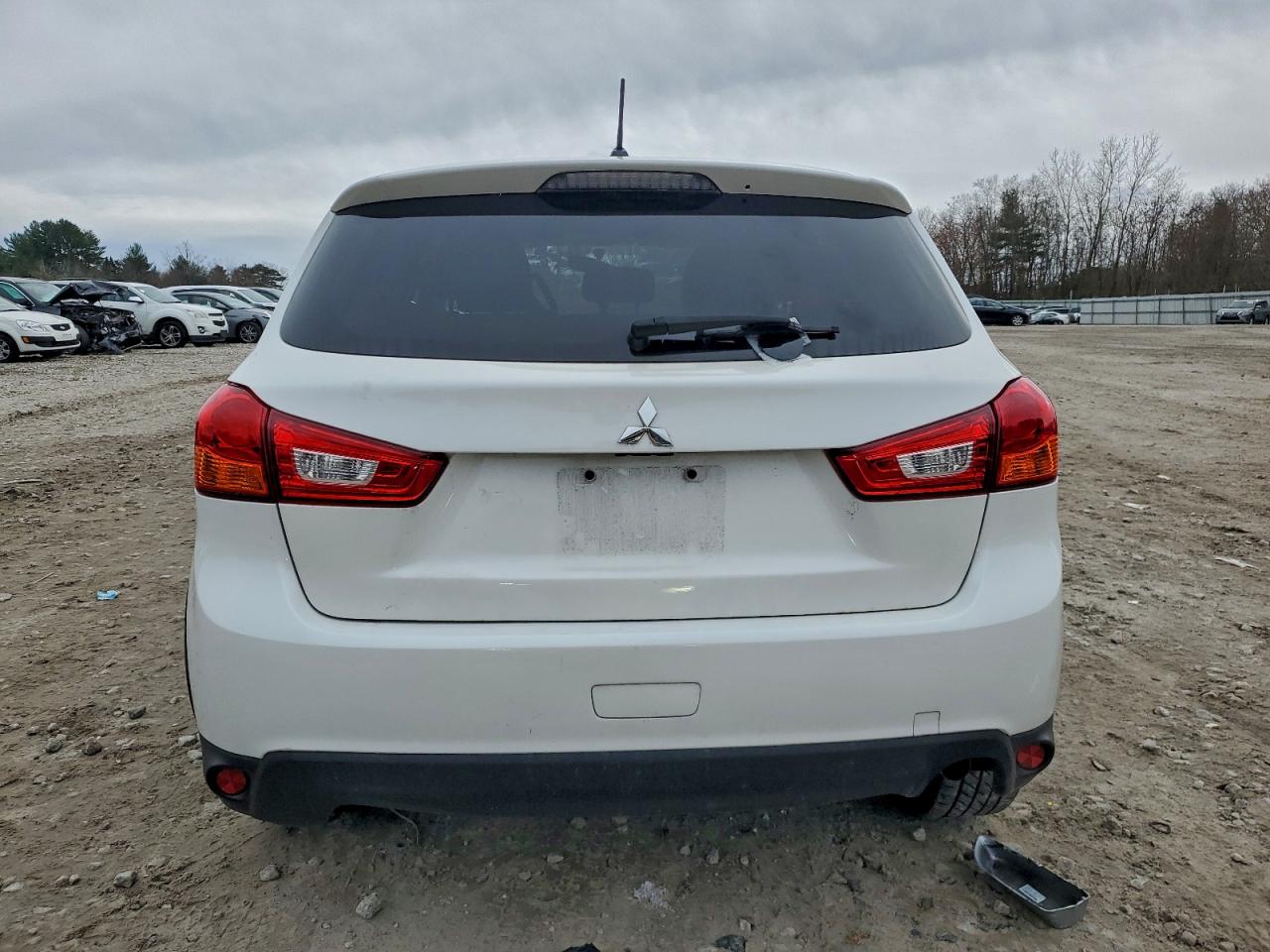 2016 Mitsubishi Outlander Sport Es VIN: JA4AP3AU8GZ031810 Lot: 93718495