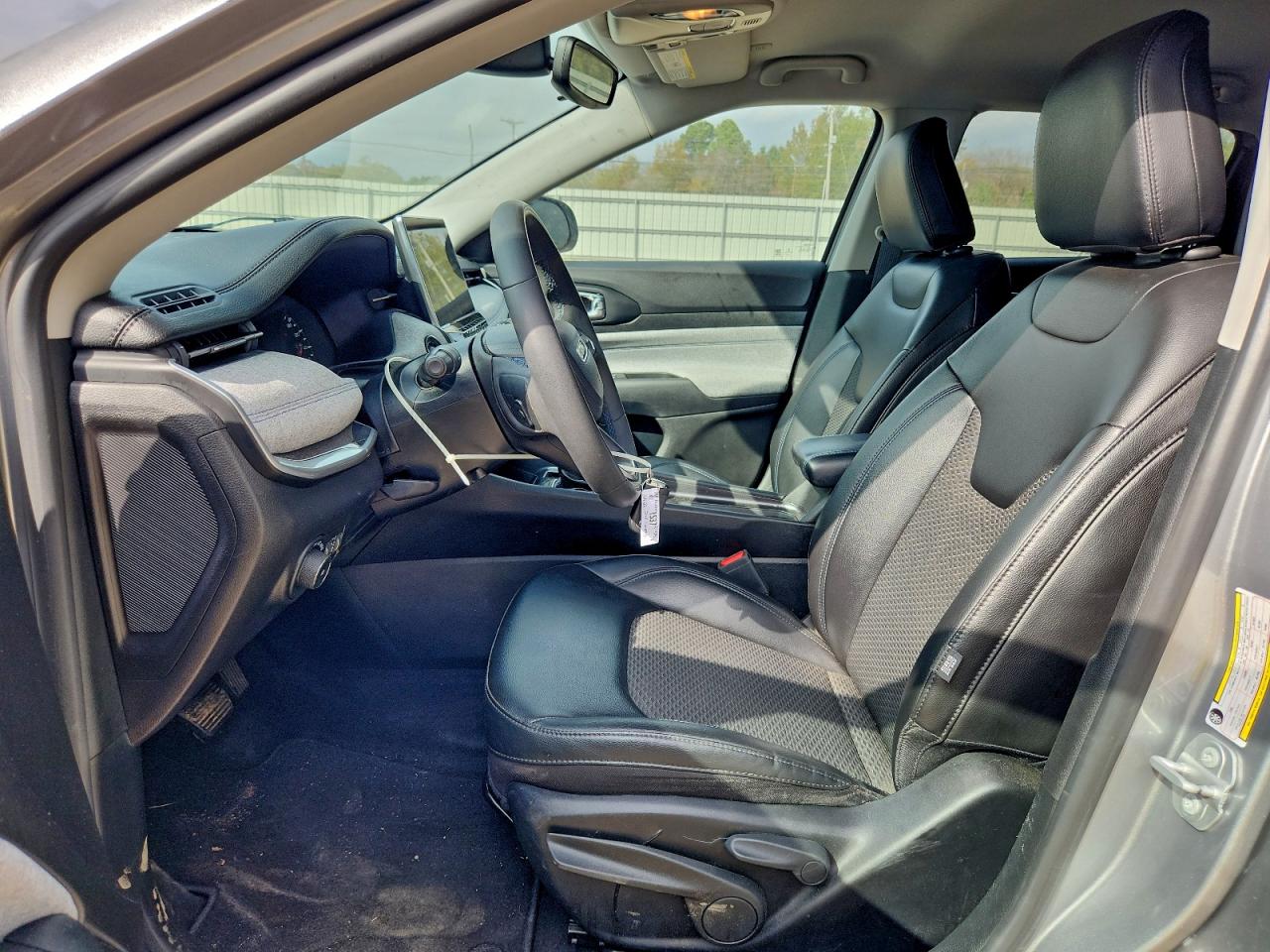 2022 Jeep Compass Latitude VIN: 3C4NJDBB7NT216446 Lot: 94066685