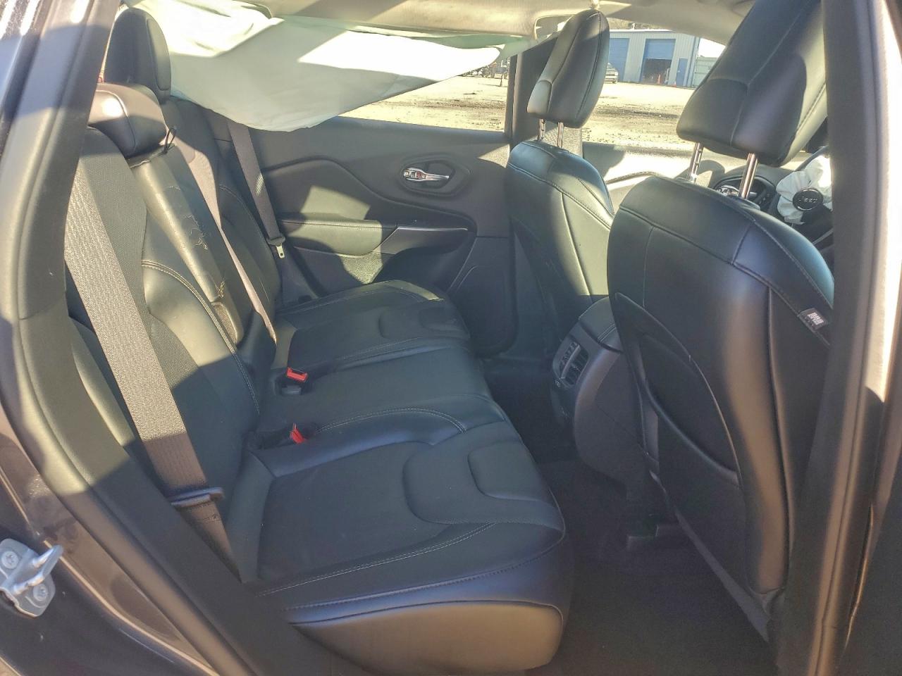 2022 Jeep Cherokee Limited VIN: 1C4PJMDX6ND501677 Lot: 94635445