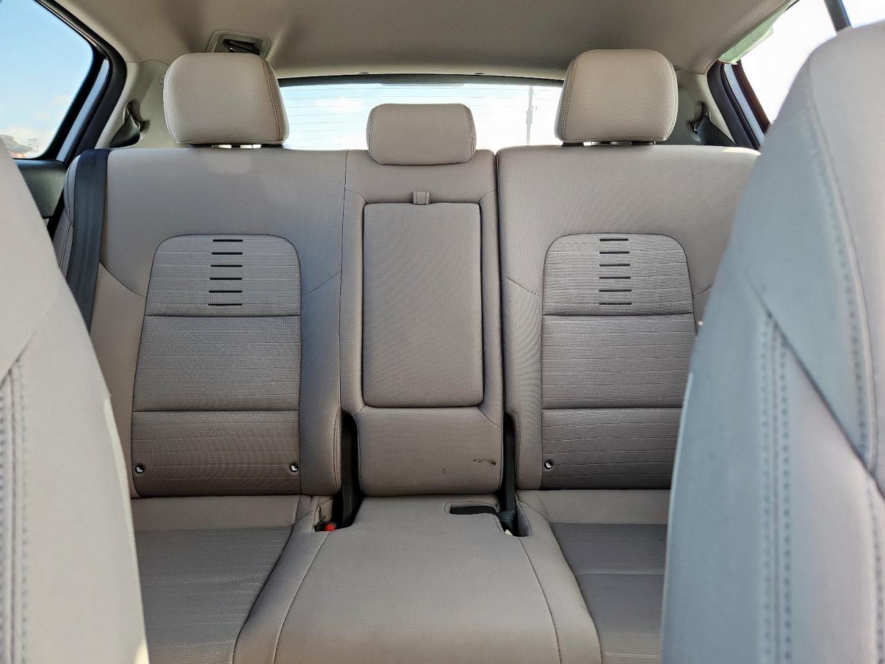 2018 Kia Sportage Lx VIN: KNDPMCAC5J7410203 Lot: 92372865