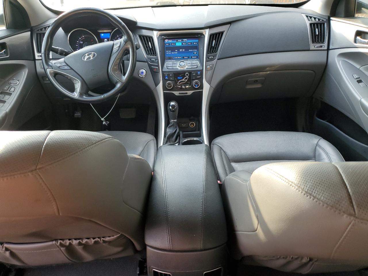 2013 Hyundai Sonata Hybrid VIN: KMHEC4A40DA090087 Lot: 93776075