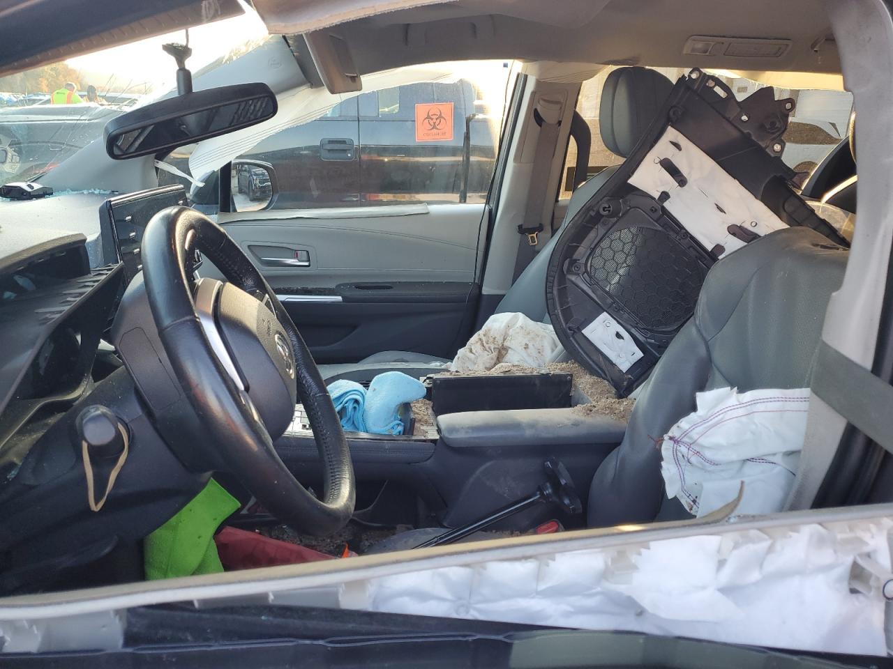 2022 Toyota Sienna Xle VIN: 5TDYRKEC8NS124738 Lot: 91464415