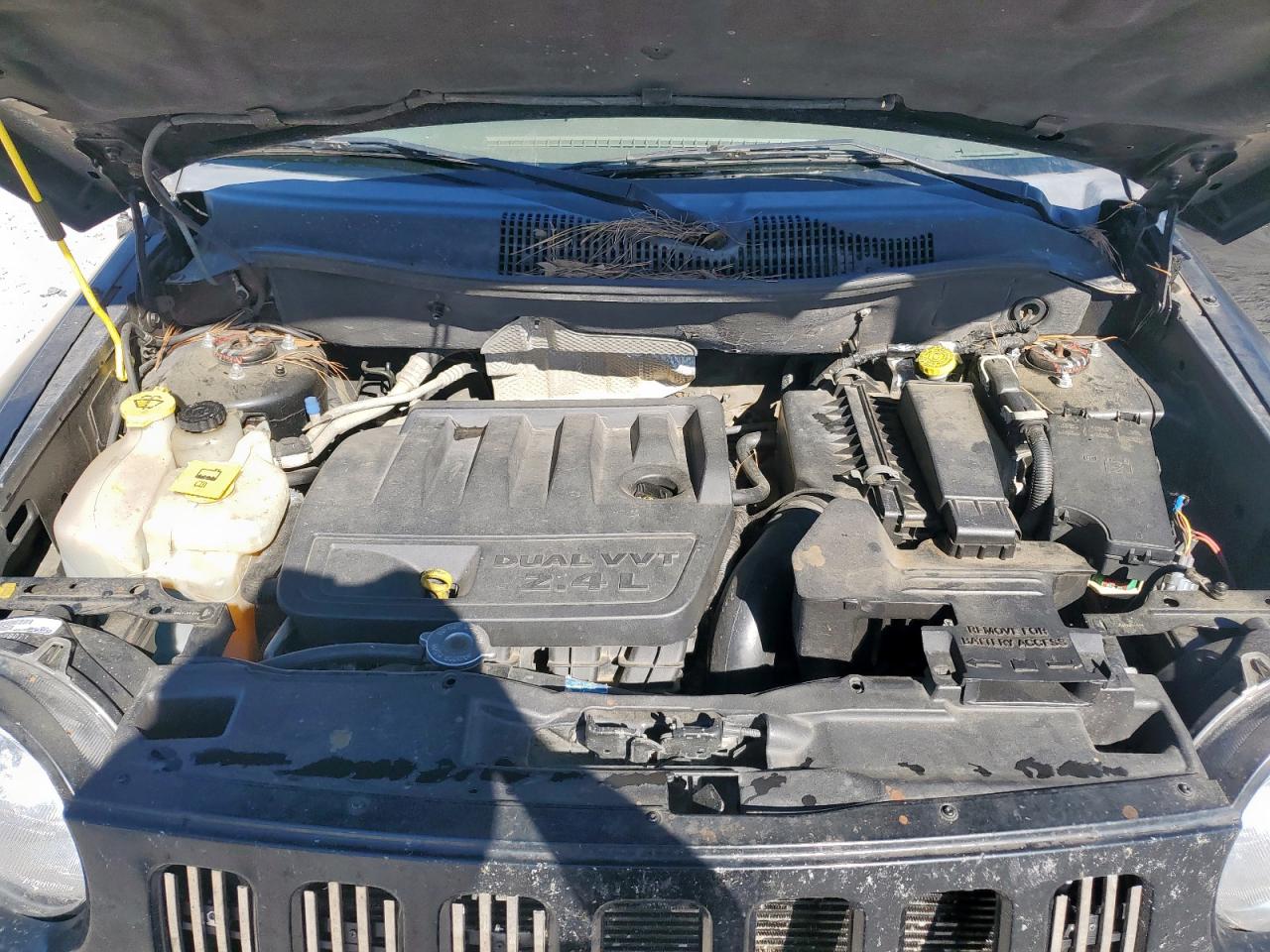 2007 Jeep Compass VIN: 1J8FT47W97D120992 Lot: 91258545