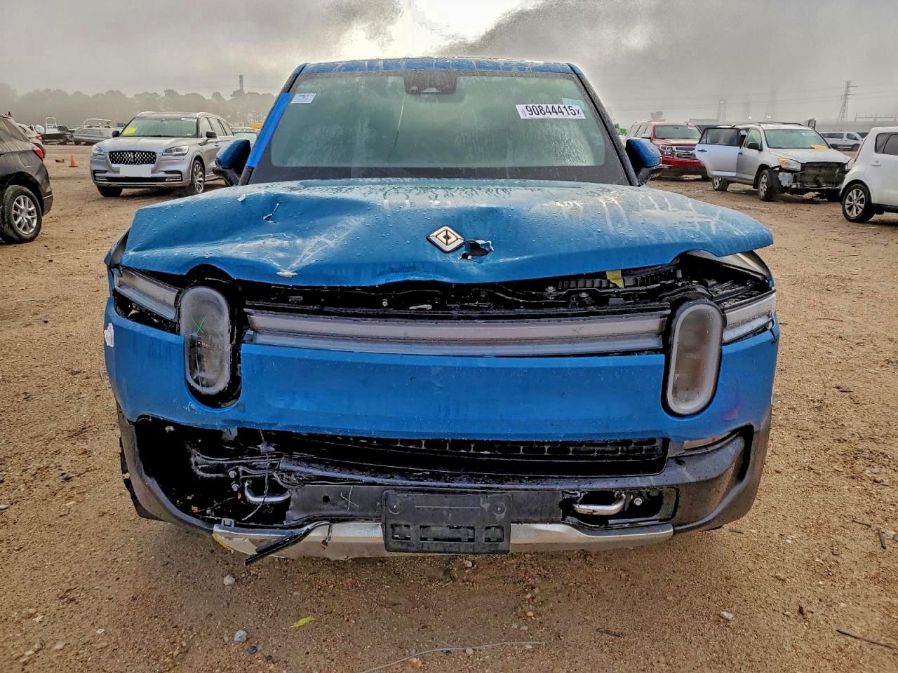 2025 Rivian R1T Adventure VIN: 7FCTGBAAXSN039299 Lot: 90844415