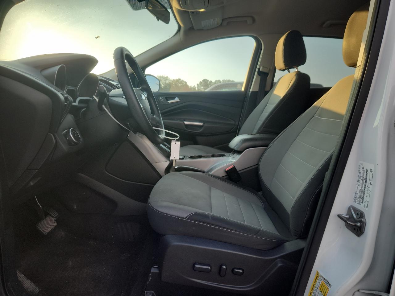 2015 Ford Escape Se VIN: 1FMCU9GX2FUC58039 Lot: 93509755