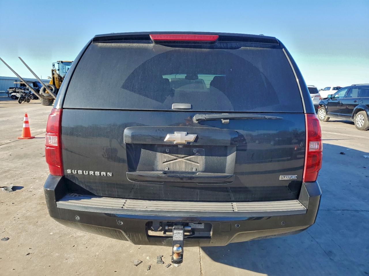 2008 Chevrolet Suburban C1500 Ls VIN: 3GNFC16048G173002 Lot: 93703825