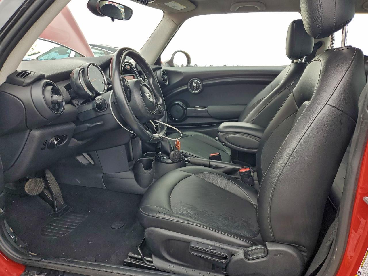 2015 Mini Cooper VIN: WMWXM5C5XFT941127 Lot: 93896395