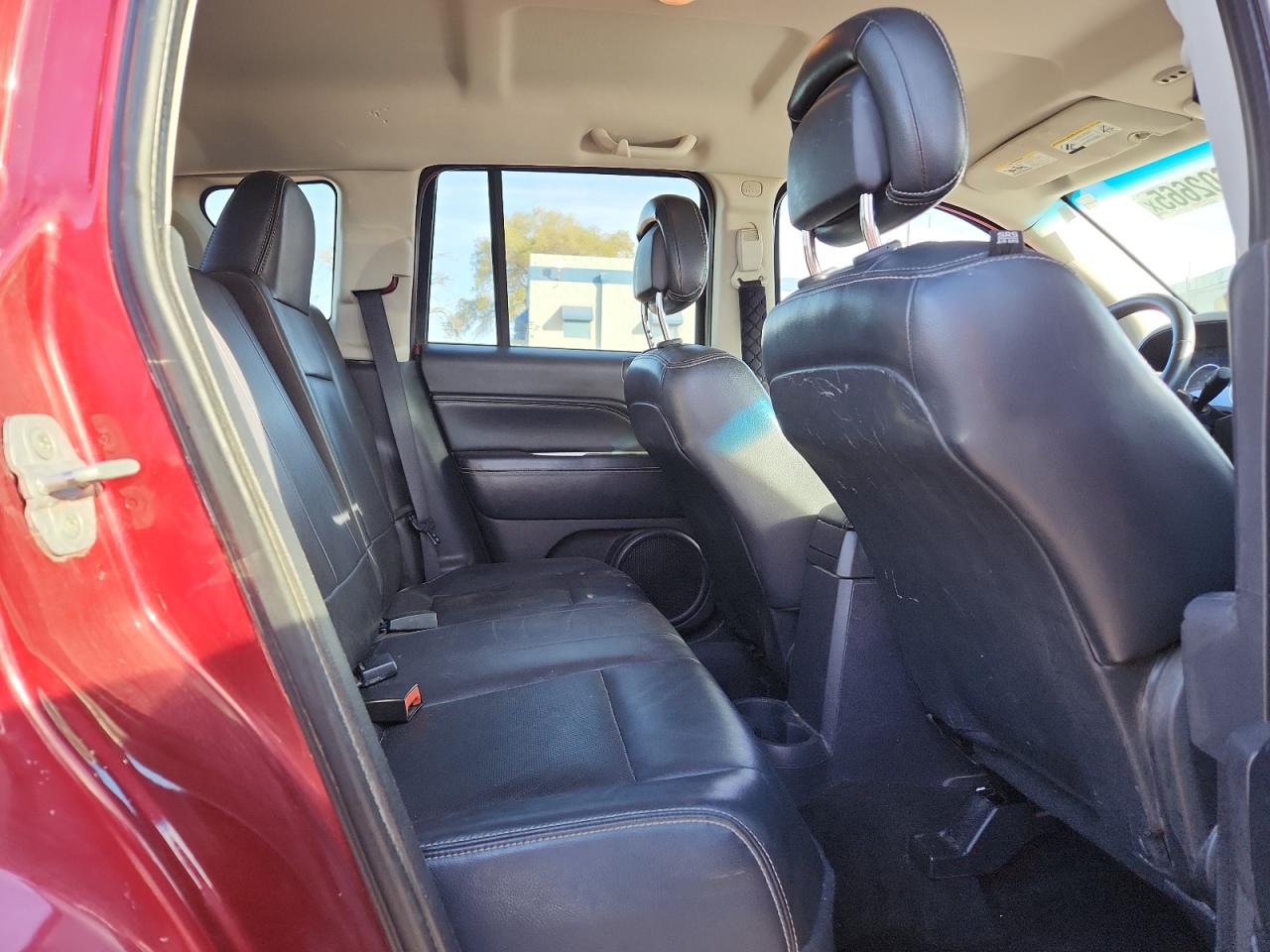 2014 Jeep Compass Limited VIN: 1C4NJCCB9ED511899 Lot: 92602665