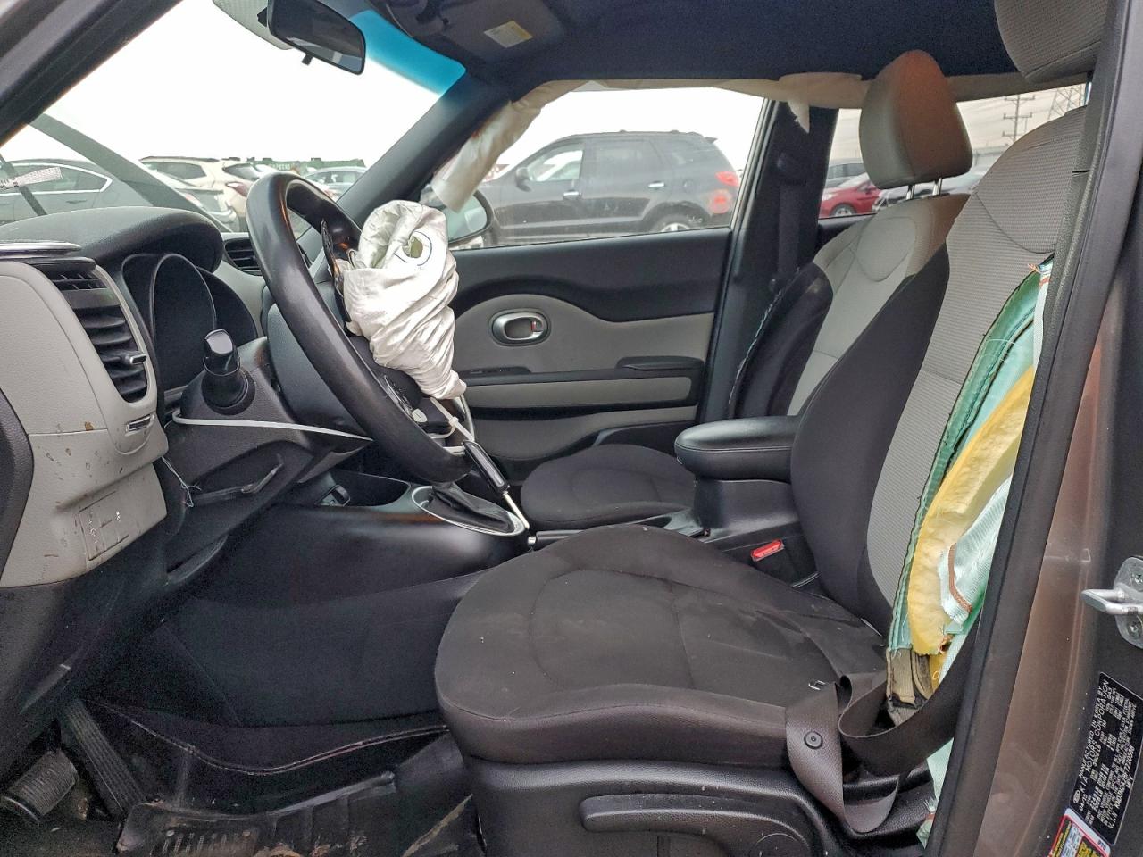 2015 Kia Soul VIN: KNDJN2A28F7220598 Lot: 94121685